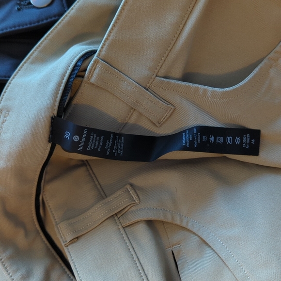 Lot of men's 30, Lululemon ABC pants, classic fit. - Picture 3 of 4